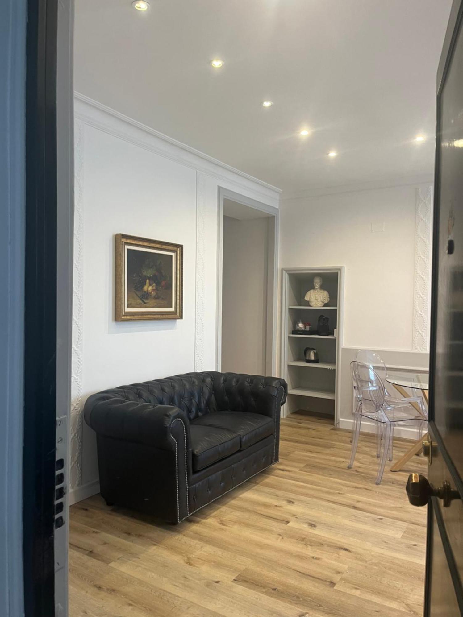 Crispi 30 Stylish Apartment Рим Экстерьер фото