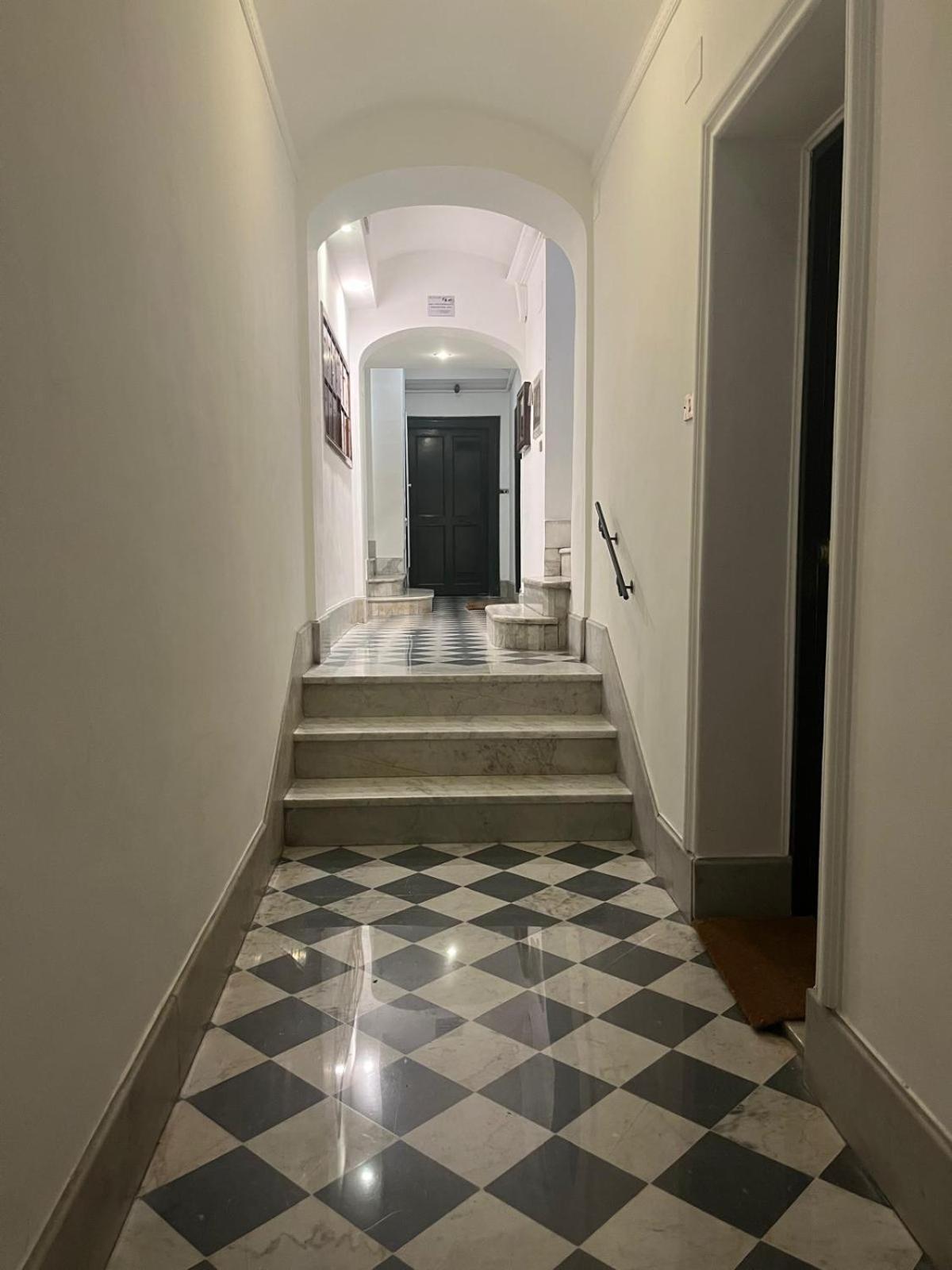 Crispi 30 Stylish Apartment Рим Экстерьер фото